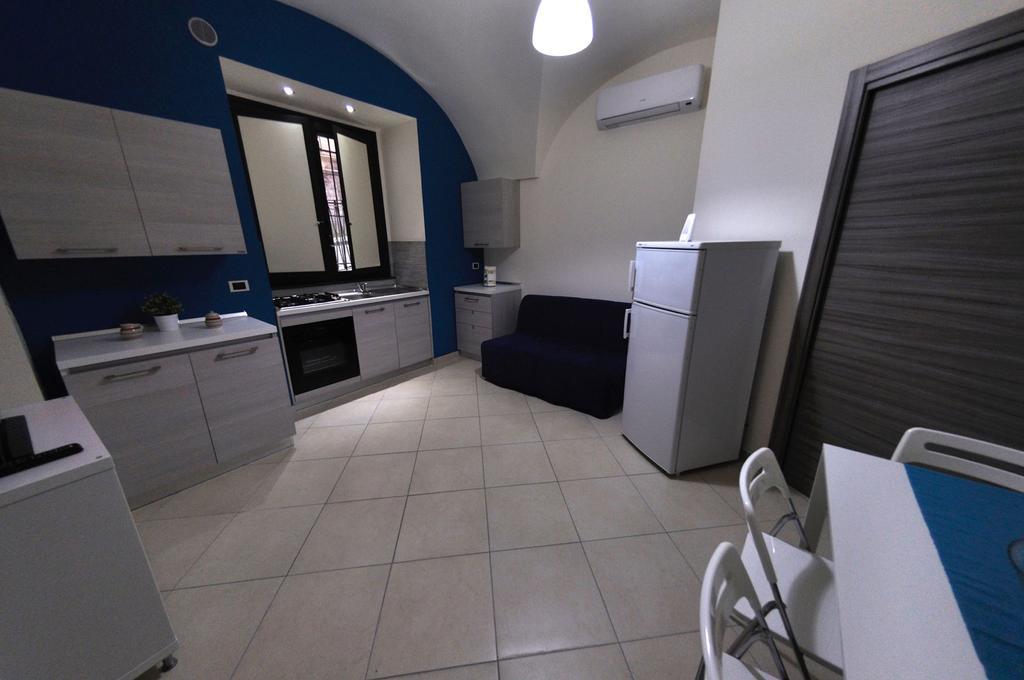 Apartments Casa Vacanze Dante Катания Экстерьер фото