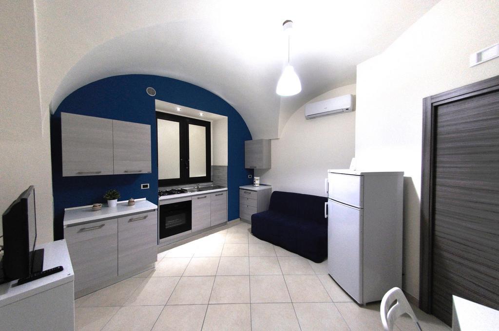 Apartments Casa Vacanze Dante Катания Экстерьер фото