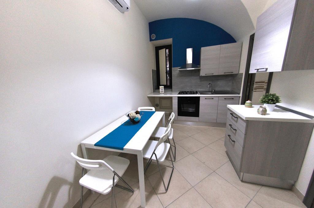 Apartments Casa Vacanze Dante Катания Номер фото